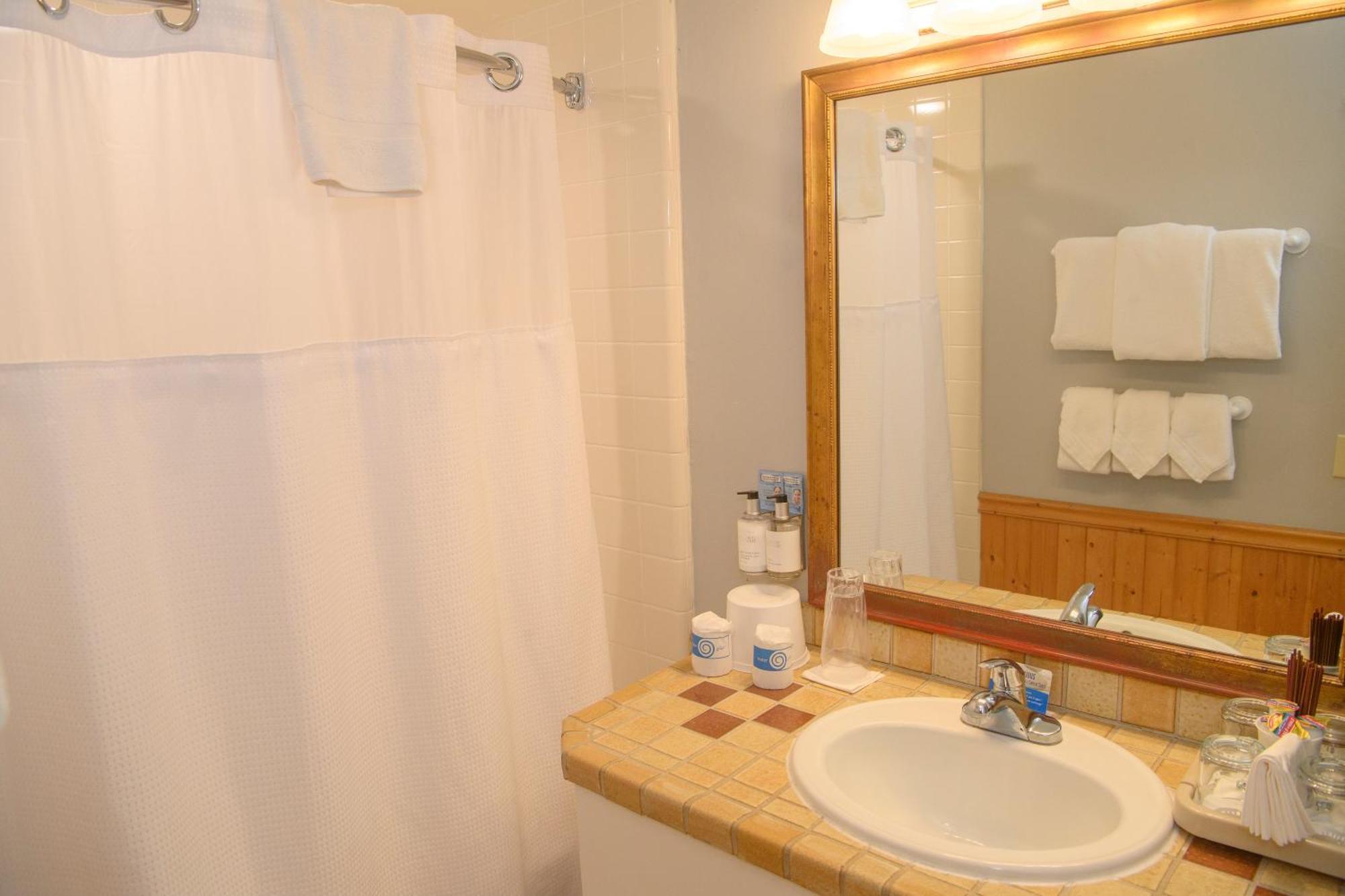 Carmel Fireplace Inn 외부 사진